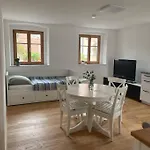 Ferienhaus Altes Winzerhaus In Der Wachau - Neu Renoviertes Haus Mit Terrasse *