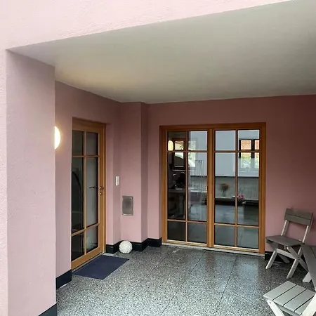 Altes Winzerhaus In Der Wachau - Neu Renoviertes Haus Mit Terrasse Duernstein