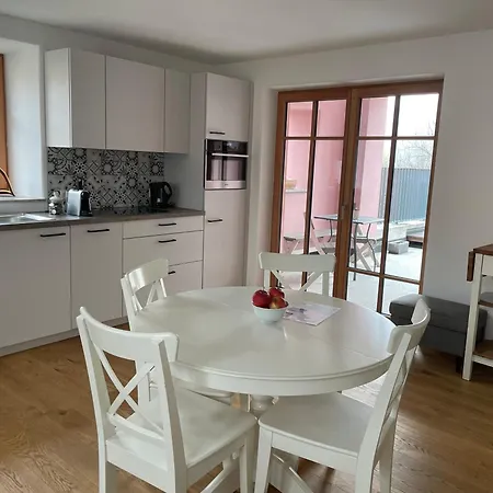 Holiday home Altes Winzerhaus In Der Wachau - Neu Renoviertes Haus Mit Terrasse Duernstein