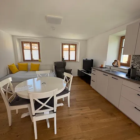 Altes Winzerhaus In Der Wachau - Neu Renoviertes Haus Mit Terrasse