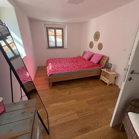 Altes Winzerhaus In Der Wachau - Neu Renoviertes Haus Mit Terrasse